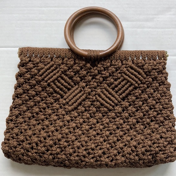 Brown crochet small wood ring handle purse - Picture 5 of 11